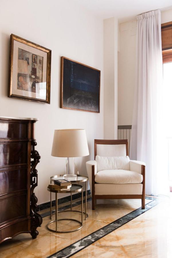 Starhost - Golden Apartments Salernes Extérieur photo