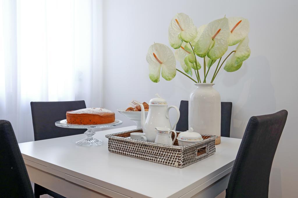 Starhost - Golden Apartments Salernes Extérieur photo