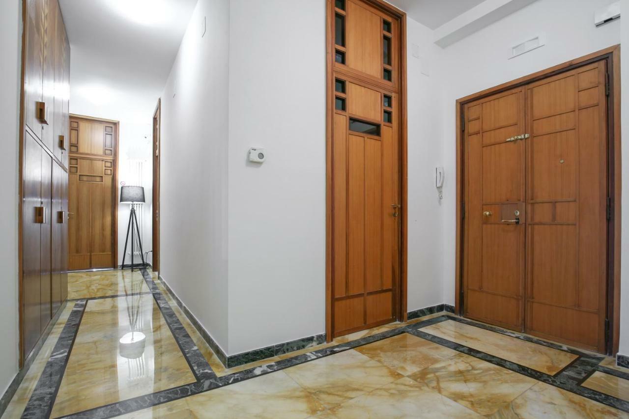 Starhost - Golden Apartments Salernes Extérieur photo